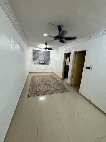 Flora Damansara 1