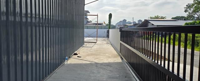 Puchong 9600 sq feet Warehouse 4