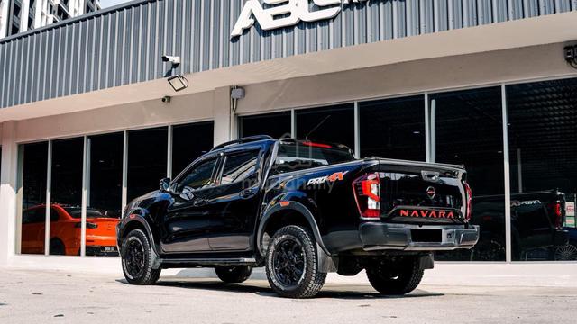 Nissan NAVARA PRO-4X 2.5L F.LIFT R.SHUTTER 2023 - 2