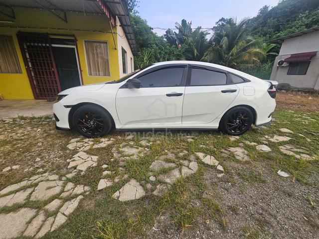 2017 Honda CIVIC 1.8 S I-VTEC (A) - 3
