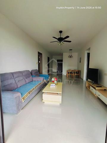 Starview Bay @ Forest City 1