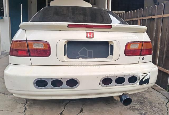 Honda civic e 1.6l i-vtec - 2