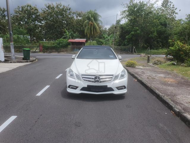 2012 Mercedes Benz E250 Cabriolet AMG Package - 3