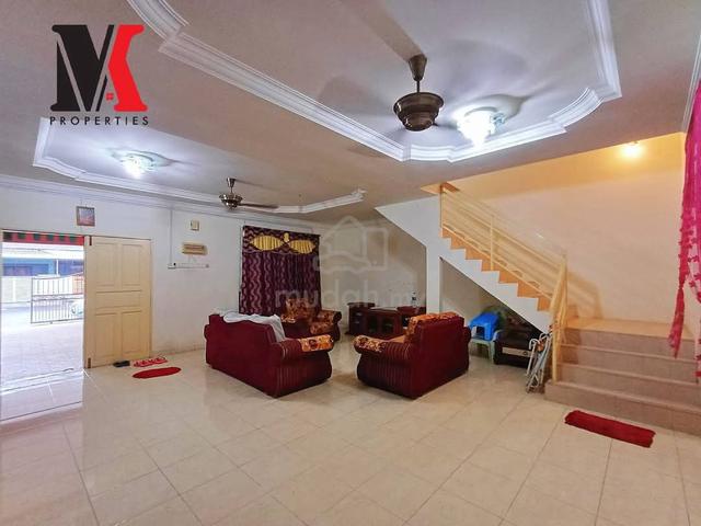 FULLY RENOVATED | HOUSE FOR SALE | BANDAR PUTERI JAYA | 2st SEMI D 1