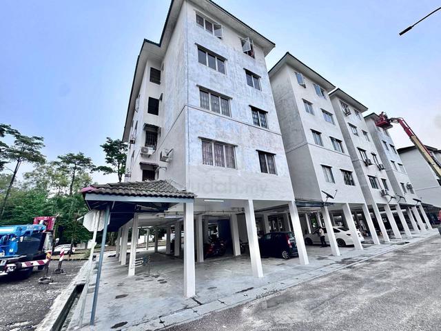 Sri Intan (Bandar Seri Alam) 1