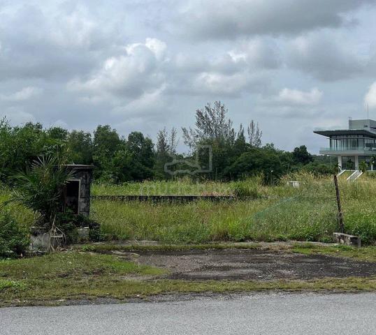 CHEAPEST 4 Acre Bungalow Land Country Heights Kajang Near Highway 1