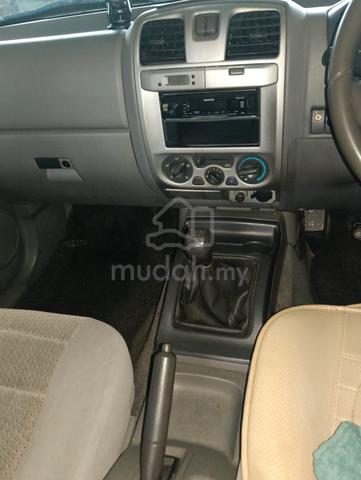 2007 Isuzu D-MAX 2.5 (M) - 4