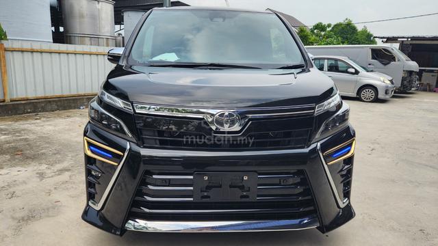 2021 Toyota VOXY 2.0 ZS KIRAMEKI III (A) - 3