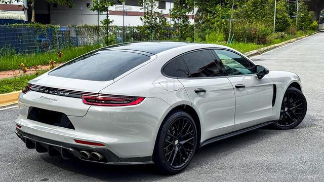 2017 Porsche PANAMERA 2.9 4S (A) - 4