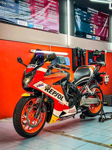 cbr650f repsol