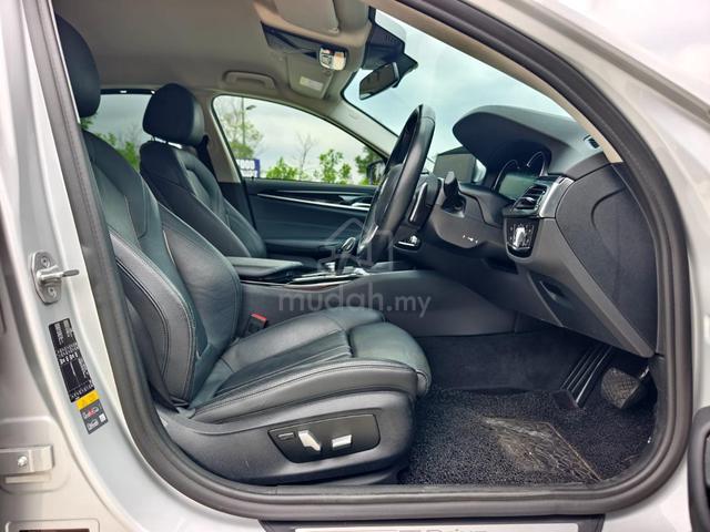 2018 Bmw 5 SERIES 2.0 530E SPORT G30 - F/LOAN OFER - 2