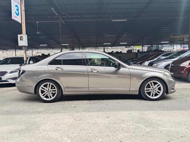2012 Mercedes Benz C200 CGI BlueEFC Y - 3