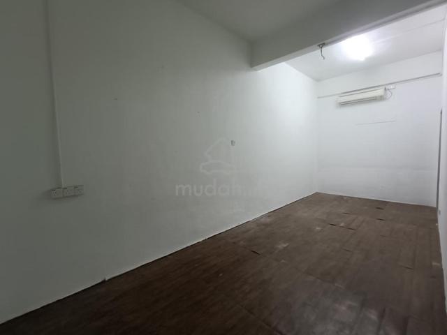 Hot Area 2Sty Shoplot Facing Mainroad For Rent Simpang Ampat 1