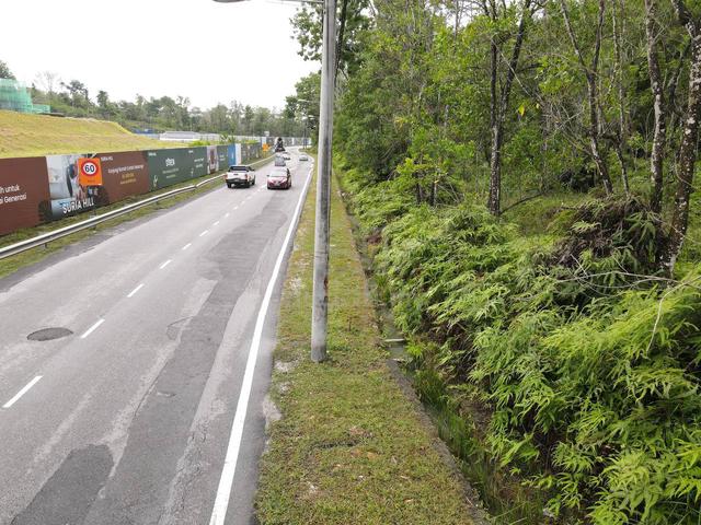 LOT BANGLO AMBANG SURIA Puncak Alam (Dekat stesen ECRL) 1