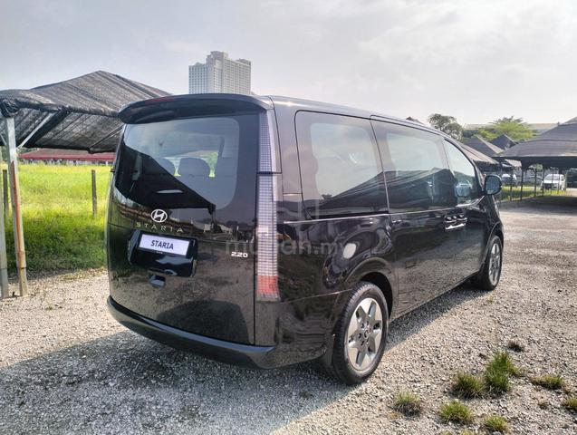 2025 Hyundai STARIA 2.2 Prestige 10 Seaters (A) - 4