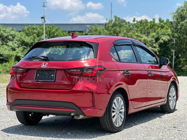 2024 Honda CITY 1.5 V HATCHBACK(A) MILEAGE 31K FSR - 4