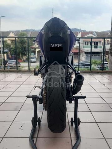 2020 Yamaha R25 V2 (Powerful Bike) Cash/Loan Boleh - photo 4 of 10