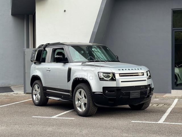 2022 Land Rover Defender 2.0 90SE P300 5A Japan - 1