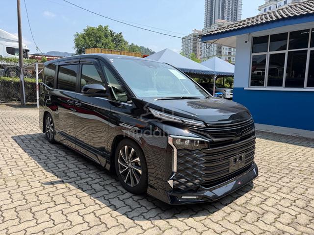 2022 toyota voxy sz model with warranty - 1