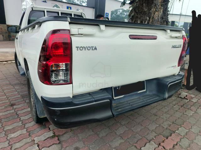2020 Toyota HILUX 2.4 MT MY17 AN120 FACELIFT (M) - 2