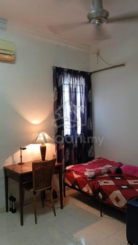 Small Room For Rent 1