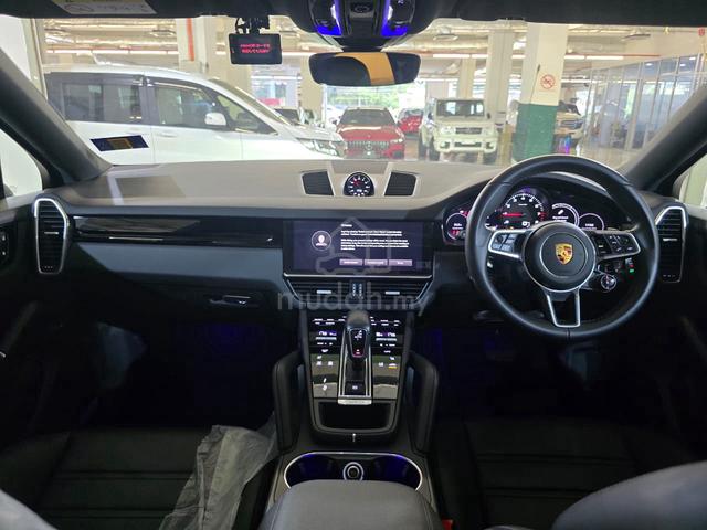 2021 Porsche CAYENNE 3.0 COUPE BASE (A) - 5