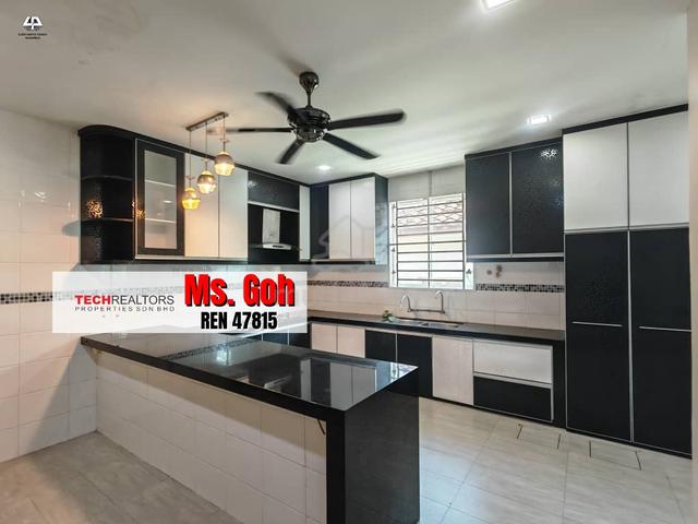 Kulim Square RENOVATED BUNGALOW with BIG PARKING SPACE near HI TECH 1