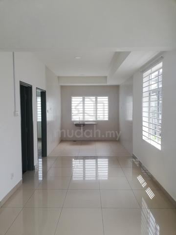 [1 Floor,Basic Unit] Townhouse Taman Universiti Bangi Kajang UKM 1