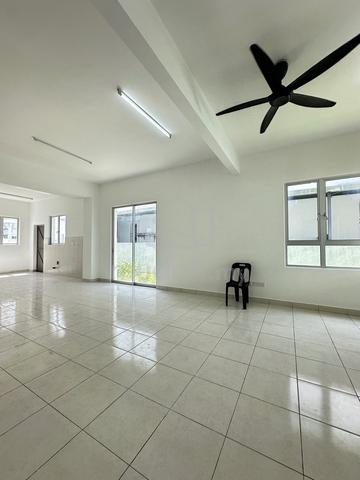 2.5-Storey Bungalow At Sungai Ara, Land Area 2734sq.ft, Original Unit 1