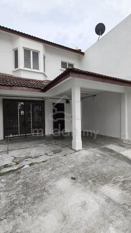 [full Loan] 2 Storey Terraced House 4br3b Tmn Sri Andalas, Klang 1