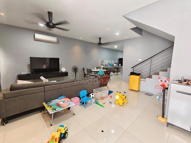 [RENOVATED] 2 Sty Terrace House, Desa 7, Bandar Country Homes, Rawang 1
