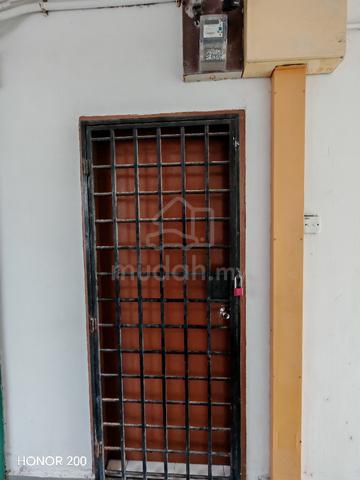Wisma 2020 Muar 1