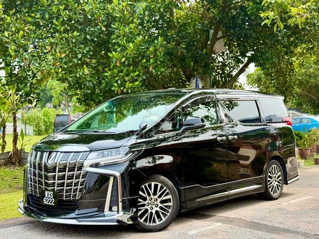 ON THE ROAD 2015 Toyota ALPHARD 2.5 AGH30W (A) - 2