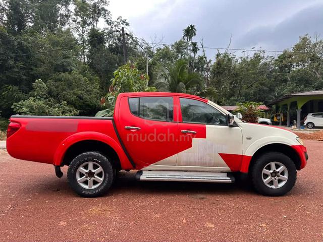 2011 Mitsubishi TRITON 2.5 4X4 Manual - 4
