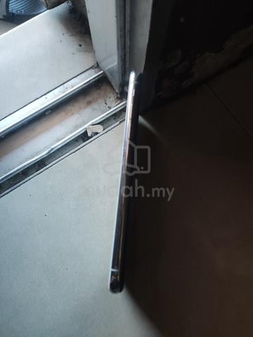 iPhone 256gb - photo 3 of 5
