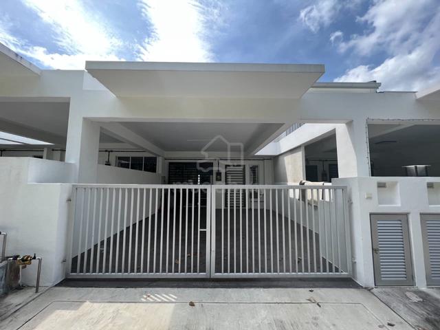 Tiara Sendayan,Labu, Suriaman (Facing No House, Renovated & Full Loan) 1