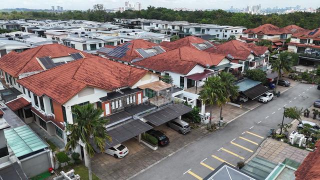 Sutera One 2 Storey Semi Detached Concept (Cluster) Fully Renovated 1