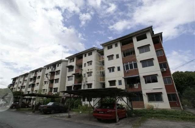 Flat PKNS Seksyen 4 Bangi 1