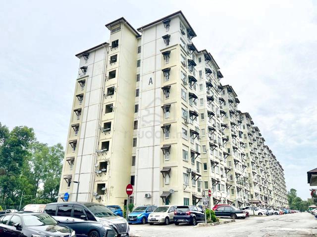 Baiduri Courts (Bukit Puchong) 1