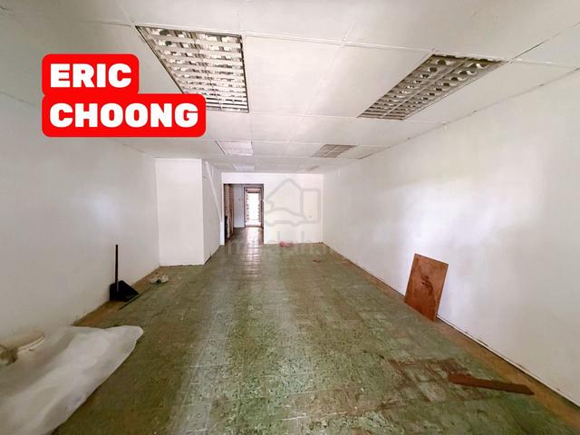2 STOREY SHOP HOUSE JALAN FREE SCHOOL FACING MAIN ROAD JELUTONG Rent 1