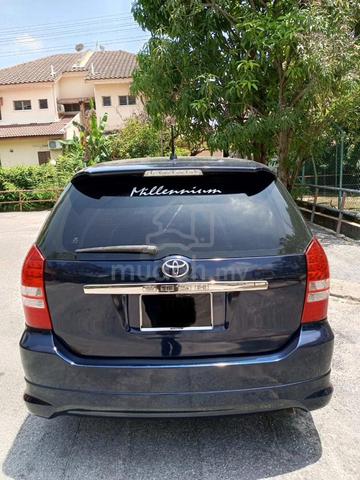 Toyota WISH 1.8 (A) - 4
