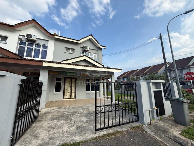 【For Sale】Kempas Indah @ Double Storey Corner Lot Below Market 1