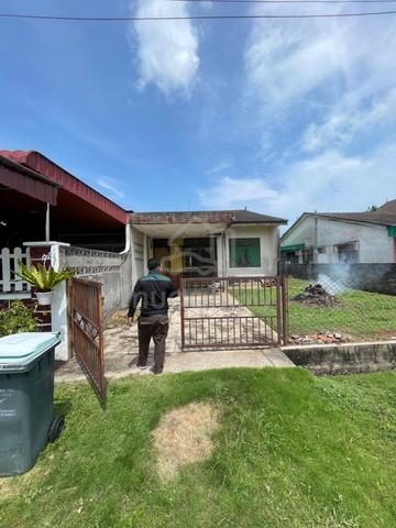 Rumah Untuk Dijual - Taman Mawar 1