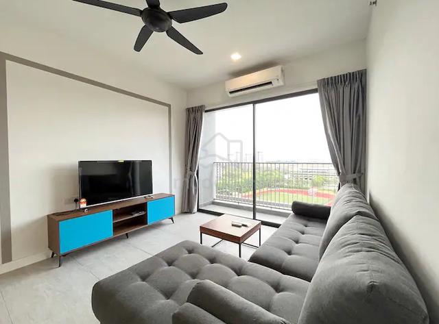 LakeFront Residence 1