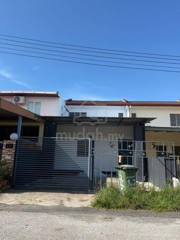 For Sale - 2Storey Intermediate at Duranda Emas, Batu 18, Kuching 1