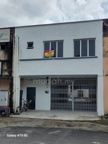 Road side 1&1/2 Storey Terrace Factory 1