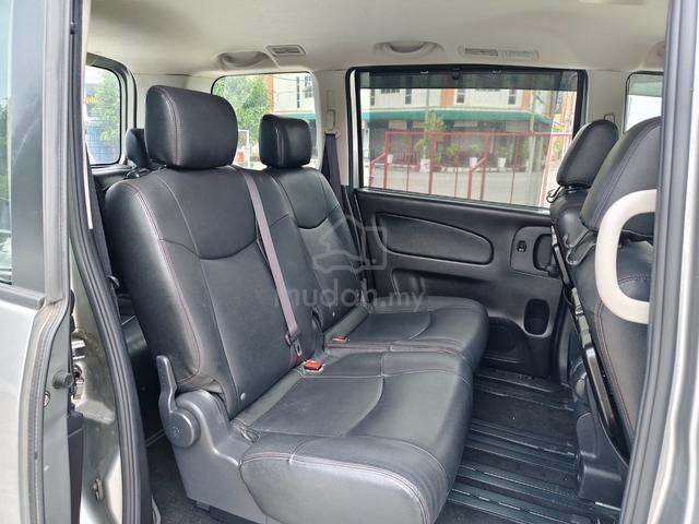 2017 Nissan Serena 2.0 Full Spec 5-Years Warranty - 4
