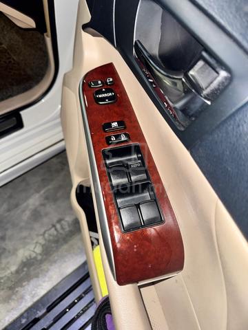 2013 Toyota CAMRY 2.5 V XV50 (A) - 4
