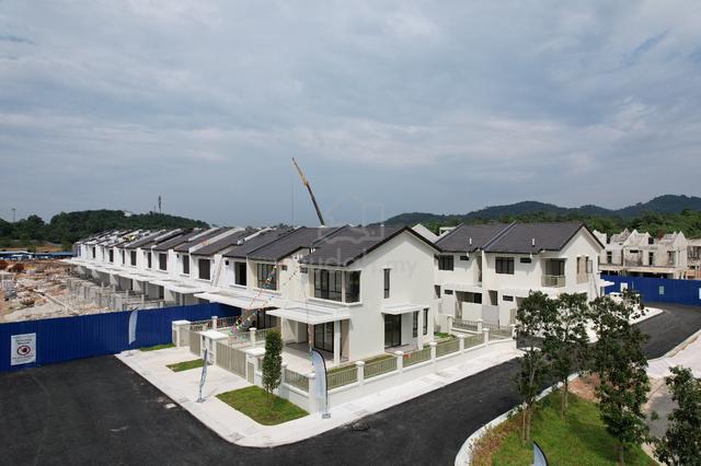 Rumah teres 2 tingkat Semenyih paling murah freehold selangor 100%loan 1