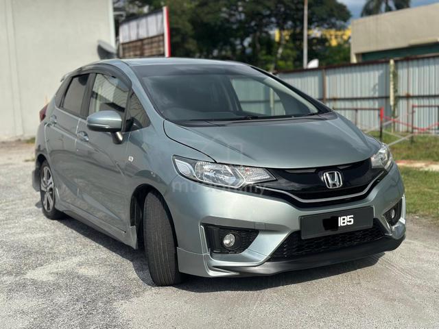 2017 Honda JAZZ 1.5 E (A) FULL LOAN / CASH - 5